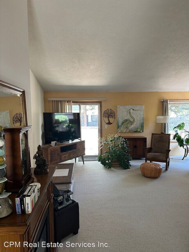 Building Photo - 2 br, 2 bath House - 572 Pheasant Run Drive