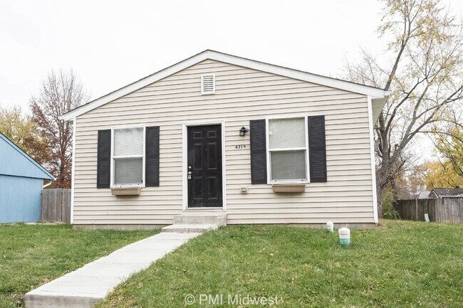 Building Photo - 3 bedroom 2 bath