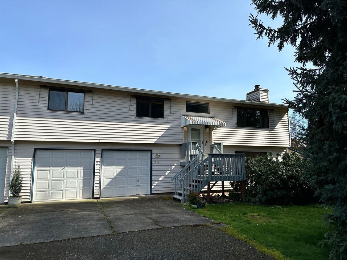 7520 NE Quatama St, Hillsboro, OR 97124 House Rental in Hillsboro, OR