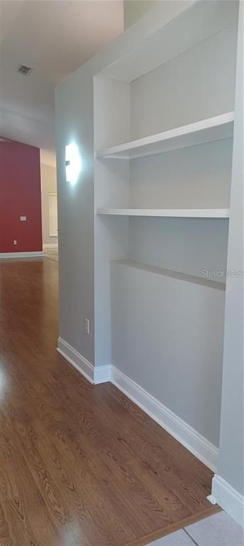 Building Photo - 10907 New Brighton Ct