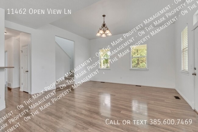 Foto del edificio - 11462 Open View Ln