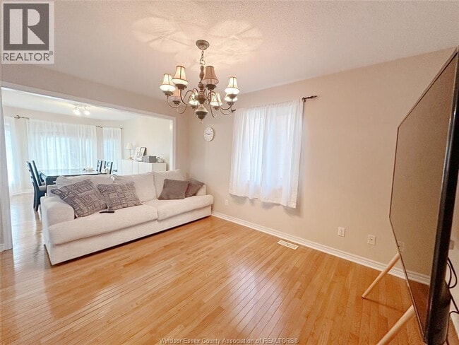 Building Photo - 940 Greenpark Blvd