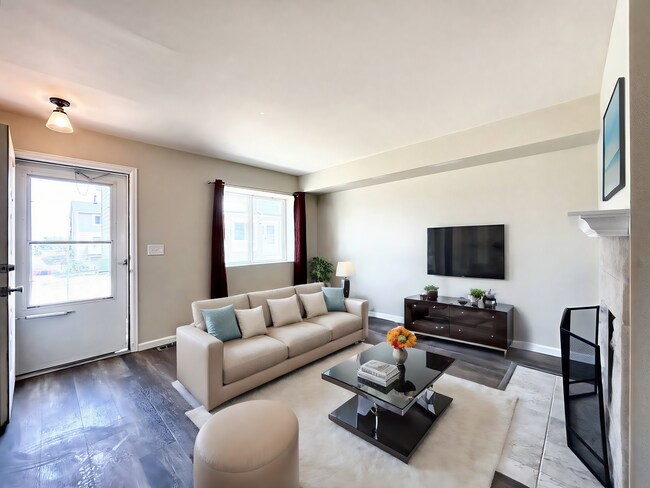 Foto del edificio - 5314 Solar Ridge Dr