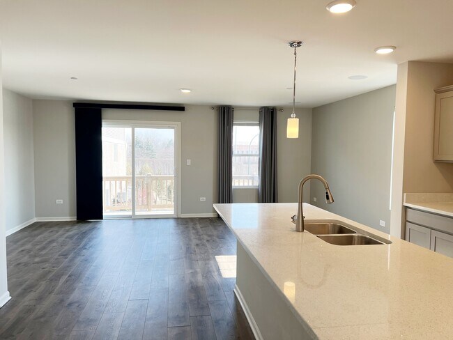 Foto del edificio - 901 Bradford Dr