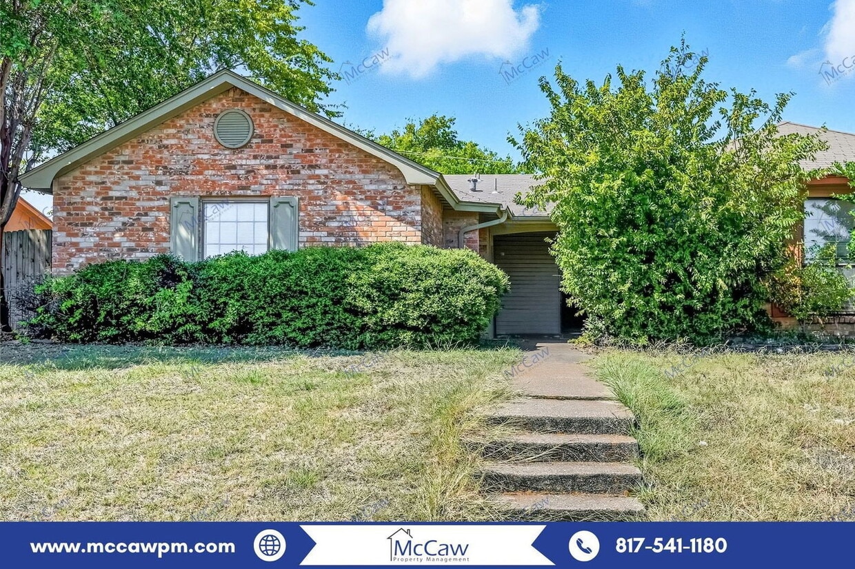 Primary Photo - 1429 Brook Meadow Cir