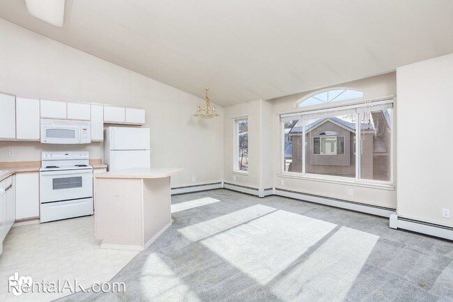 Building Photo - 1591 Elcadore Dr