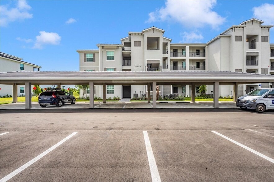 Foto principal - 17655 Opal Sand Dr