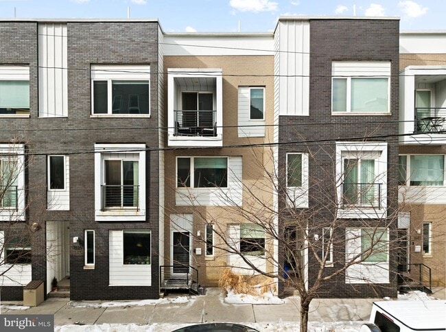 Photo - 1638 N 5th St Townhome