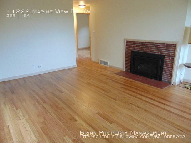 Foto del edificio - 11222 Marine View Dr SW