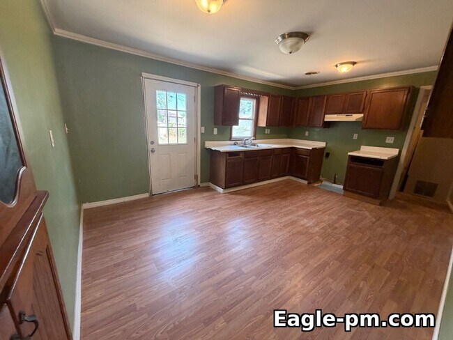 Foto del edificio - 714 13th Ave NW