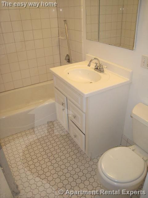 Foto del edificio - 36 Central St