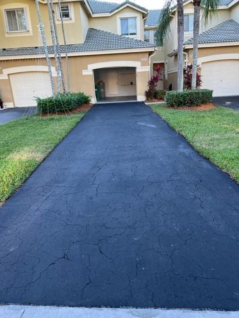 Foto del edificio - 2463 Cordoba Bend