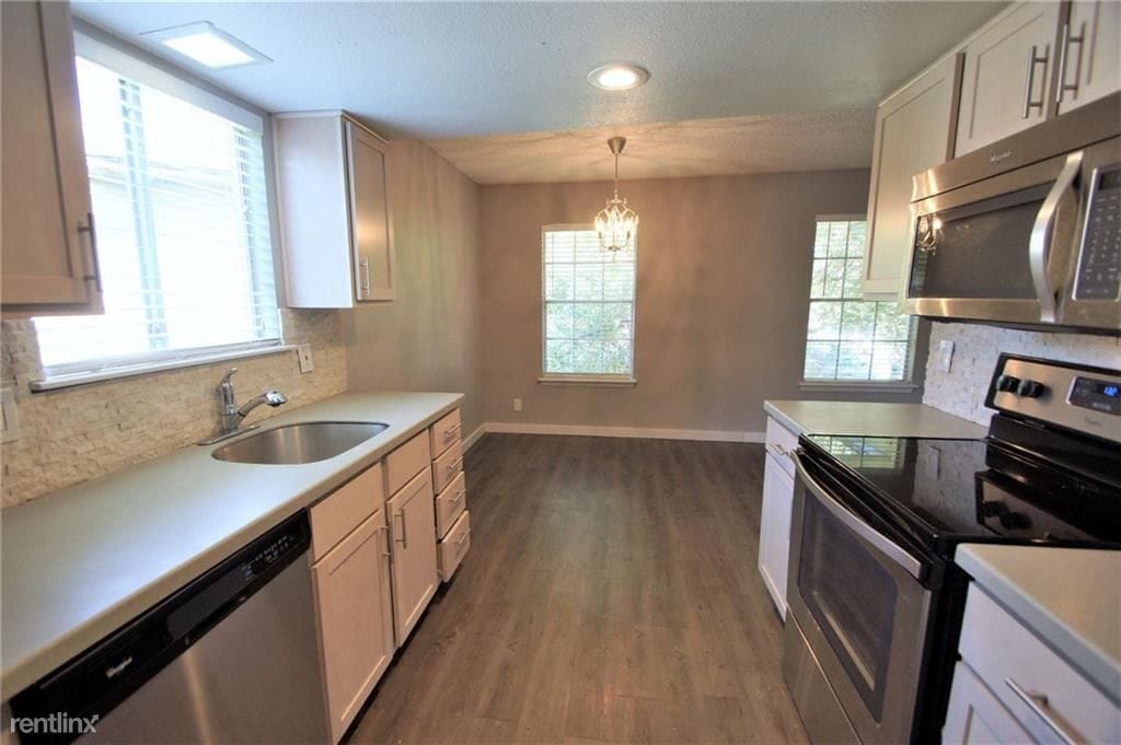 2 br, 1 bath - 3436 Willowrun Dr Apt D - 2 br, 1 bath  - 3436 Willowrun Dr Apt D
