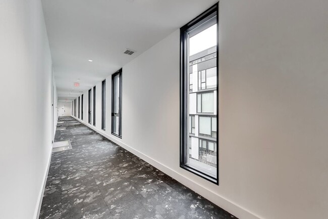 Photo - Top Floor 1 bed  + 1 bath Condo in DC // Fantastic Views