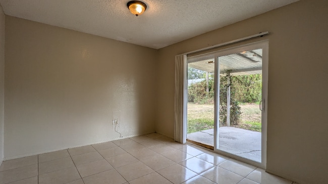 Building Photo - 4536 Ballentine Ct