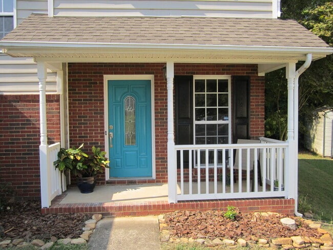 Building Photo - Beautiful Updated Home in Desirable Starmo...