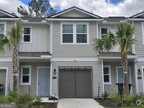 Building Photo - 118 Deep Bay Cir