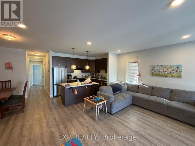 Photo du bâtiment - 700 Lapland Private