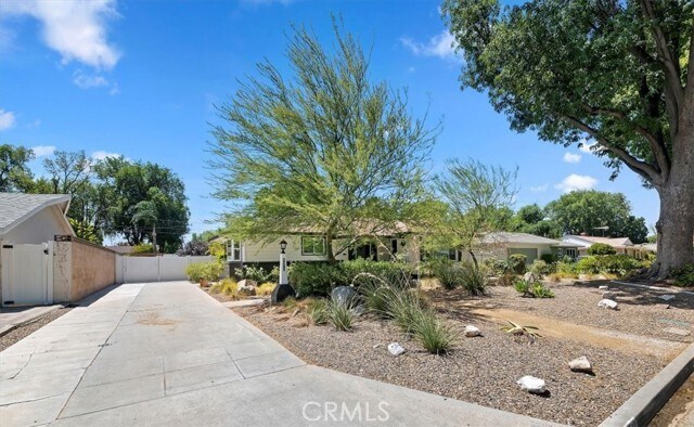 Foto del edificio - 4272 Brentwood Ave