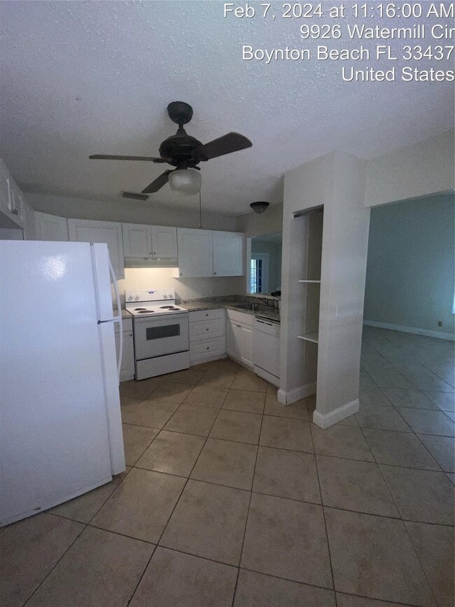 Building Photo - 9926 Watermill Cir