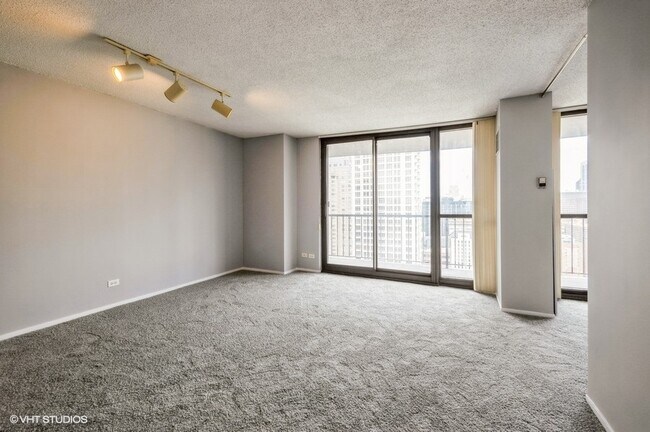 Foto del edificio - 10 E Ontario St