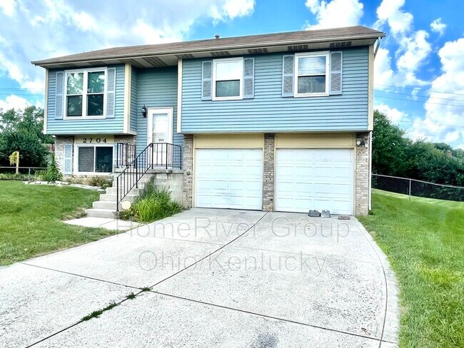 Building Photo - 2704 Moonlight Ln