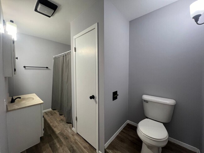 Foto del edificio - 2415 Farnam St