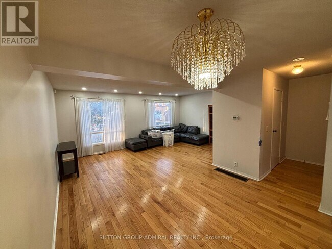 Photo du bâtiment - 52 Dana Crescent