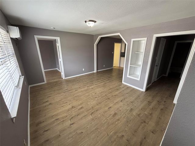 Foto del edificio - 2705 Belzise Terrace