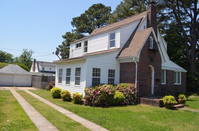 Building Photo - 3735 Western Branch Blvd