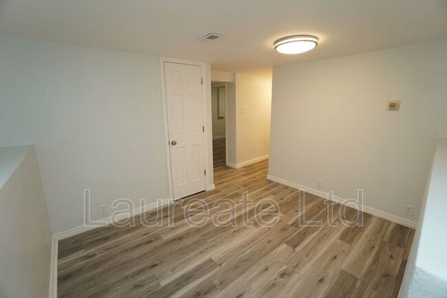 Building Photo - 3047 W 38th Ave