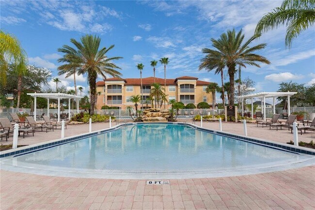 Foto del edificio - 5475 Vineland Rd
