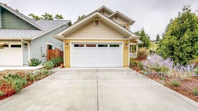 Building Photo - 14600 Jomark Ln