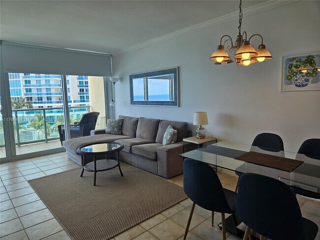 Foto del edificio - 2501 S Ocean Dr