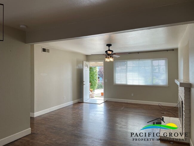 Foto del edificio - Updated Three Bedroom