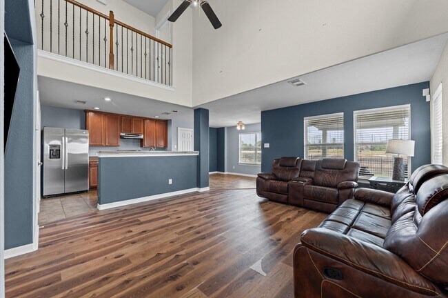 Foto del edificio - 18714 Walden Glen Cir