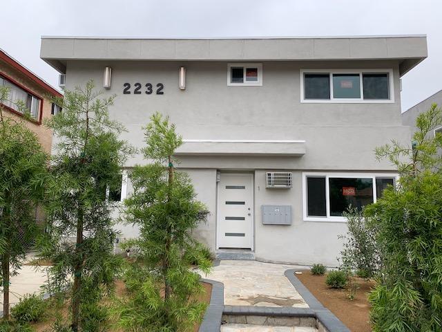 Building Photo - 2232 Carmona Ave