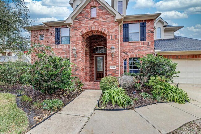 Building Photo - 28506 Woodlark Dr