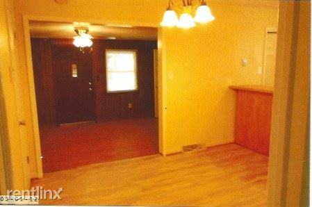 Building Photo - 2300 Bywood Rd