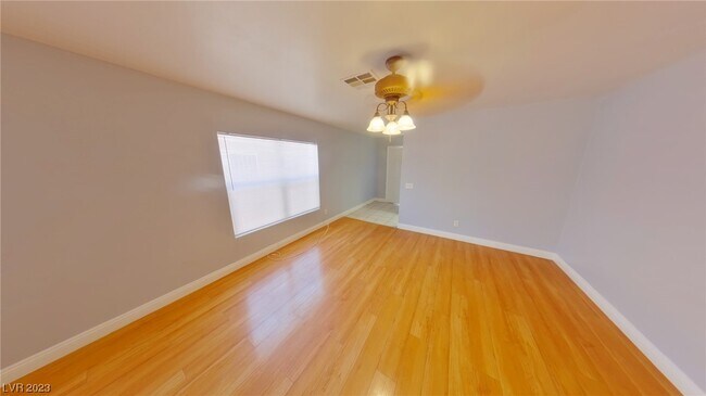 Building Photo - 5549 Jacobs Field St