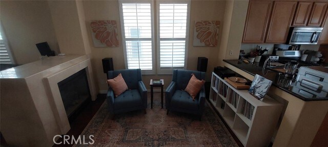 Foto del edificio - 11 Tall Oak