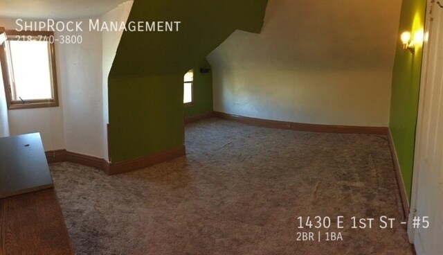 Foto del edificio - 1430 E 1st St