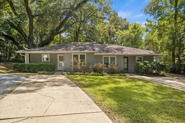 Building Photo - 4155 Brewster Rd
