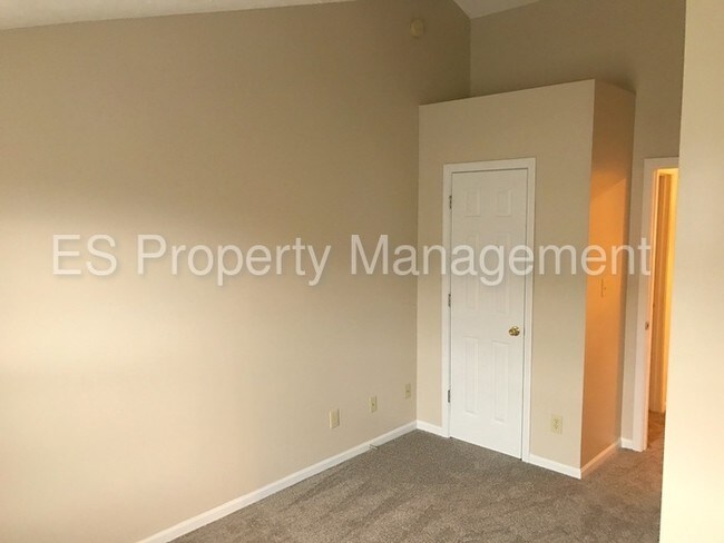 Building Photo - 6073 Wildcat Dr
