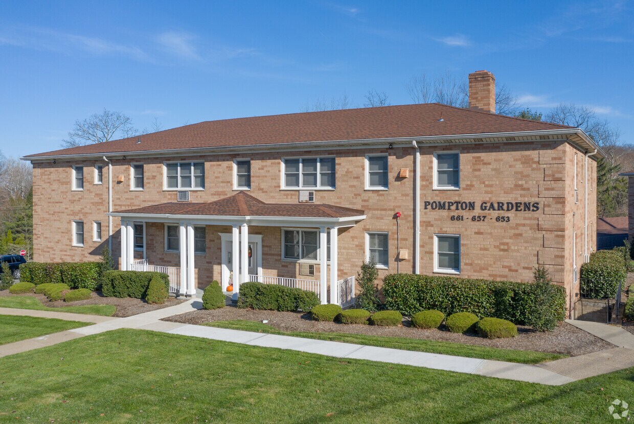 Pompton Gardens, LLC Apartments in Cedar Grove, NJ
