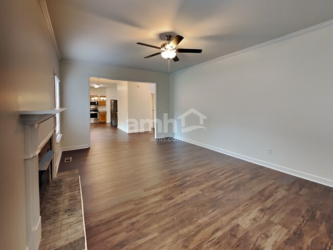 Foto del edificio - 3058 Romain Trail