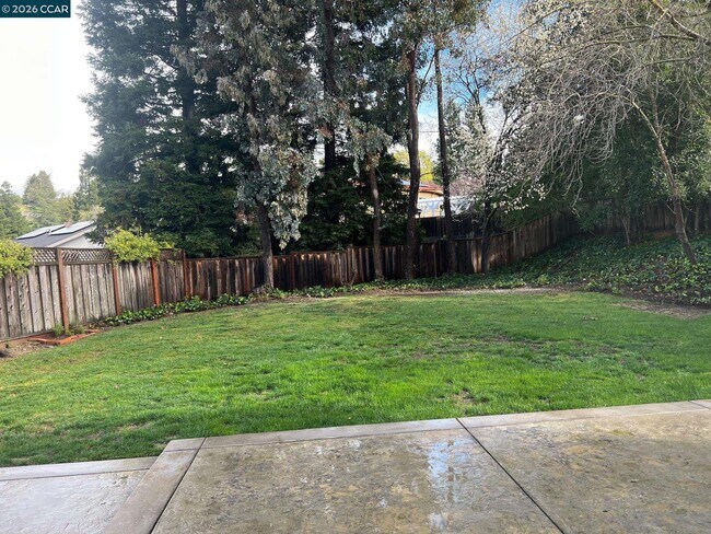 Foto del edificio - 1262 Vailwood Dr