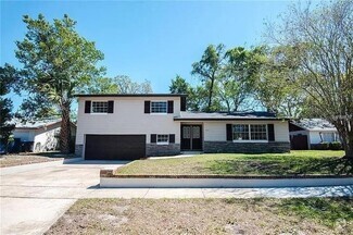 Building Photo - 5516 Sedgefield St