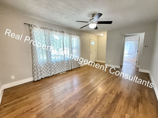 Foto del edificio - 406 9th St Terrace