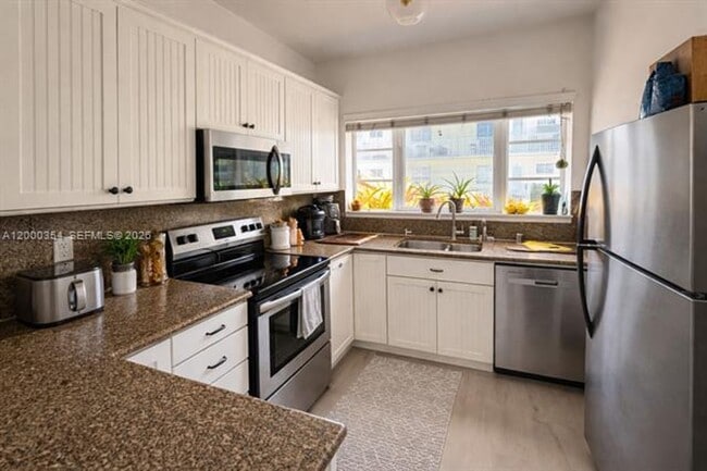 Photo - 701 Meridian Ave Apartment